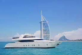 Captivating Dubai Yacht Rentals: Navigate the Waters in Elegance post thumbnail image