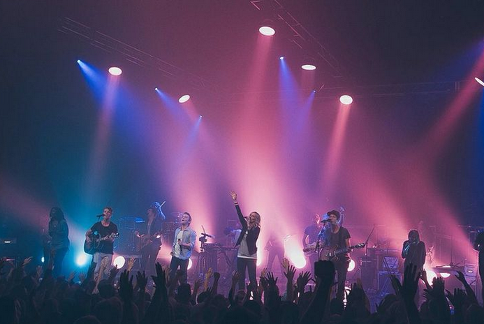 Soul-Stirring Worship Songs by Elevation Worship post thumbnail image