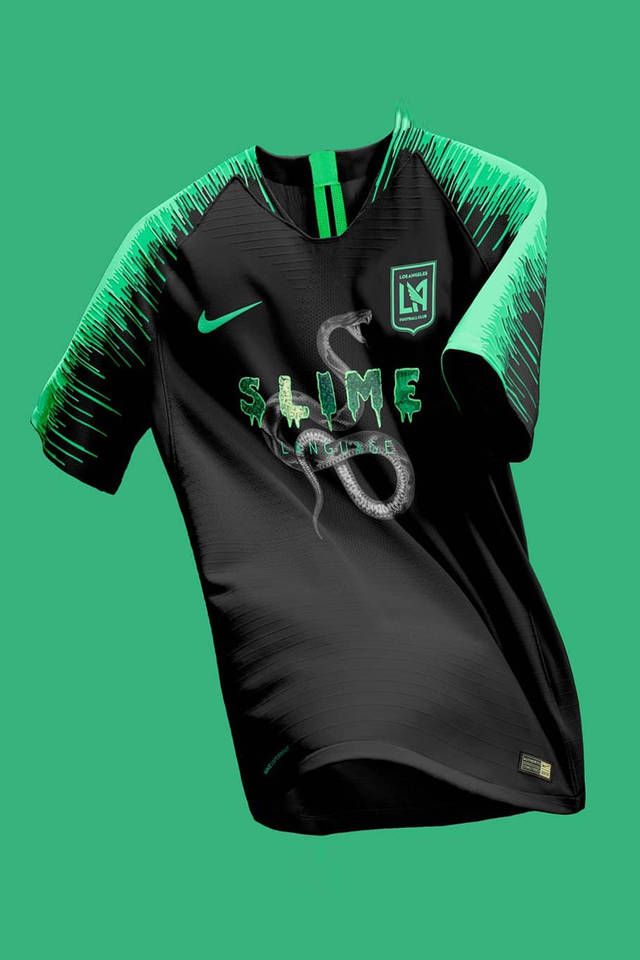 The Winning Touch: High-Quality Soccer Jerseys post thumbnail image