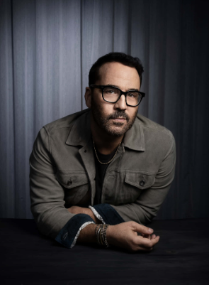 The Art of Performance: Jeremy Samuel Piven’s Craft post thumbnail image